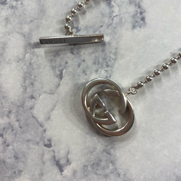 AUTHENTIC GUCCI BRIT TOGGLE NECKLACE 925 SS - Picture 2 of 4